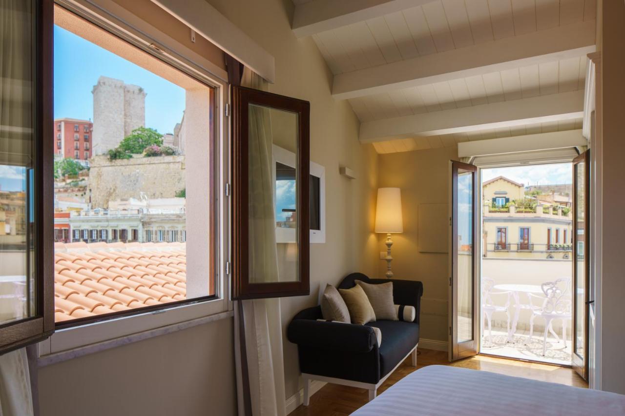 Boutique Hotel Carlo Felice กาญารี ภายนอก รูปภาพ